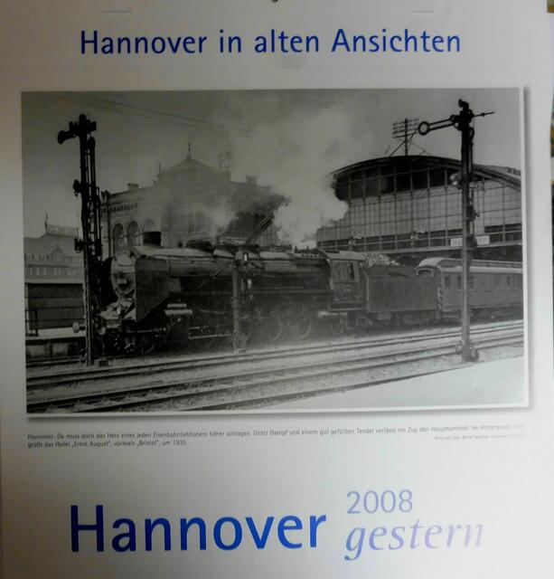 Hauptbahnhof Hannover, um 1935.   Neue Gestaltung mit Pilot-Bezeichnung "Hannover in alten Ansichten", "Hannover gestern" bleibt, weiterhin mit blauer Schriftfarbe.