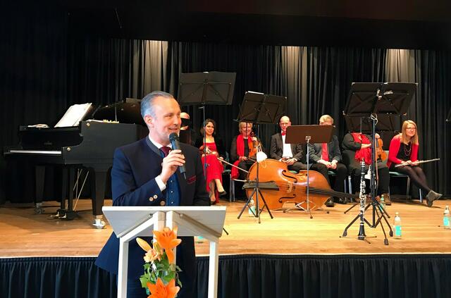 Auch Bürgermeister Roland Eichmann würdigte die Bedeutung des Frauenbundes in Friedberg