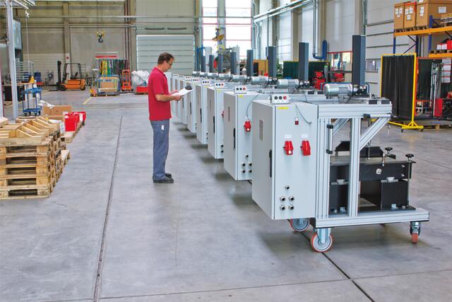 „Durch ein umfangreiches Monitoring soll sich beispielsweise der gewerbliche Stromverbrauch in Gewerbe und Industrie um bis zu 15 Prozent senken lassen“, sagt PR-Experte Meinrad Müller (Kontakt: presse.pluss.gmbh@gmail.com) | Foto: Foto: Hersteller ecoPLUSS /TRD Energie/ Umwelt