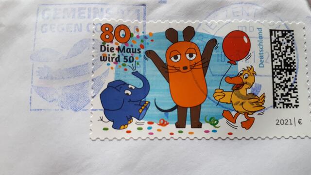 Hier möchte die Maus mit ihren Gefährten Dir zum Geburtstag gratulieren, liebe Gafrise!