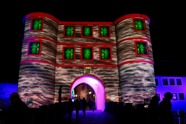 Rieder Tor ohne Stoff-Verhüllung vor der Renovierung