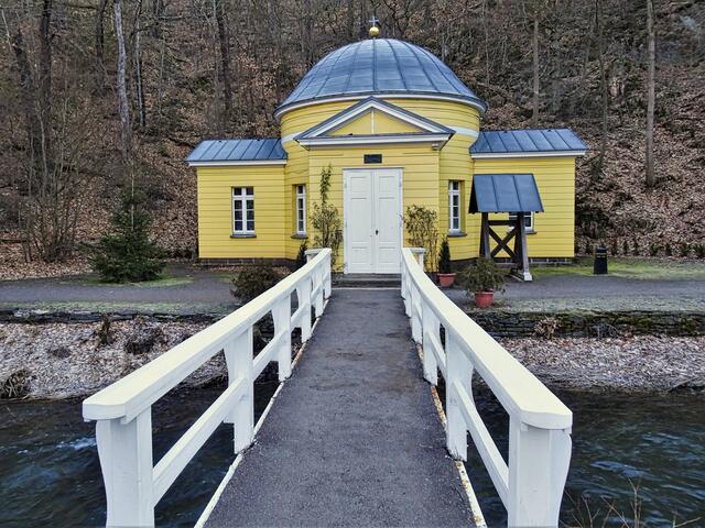 Selkebrücke mit Petruskirche in Alexisbad