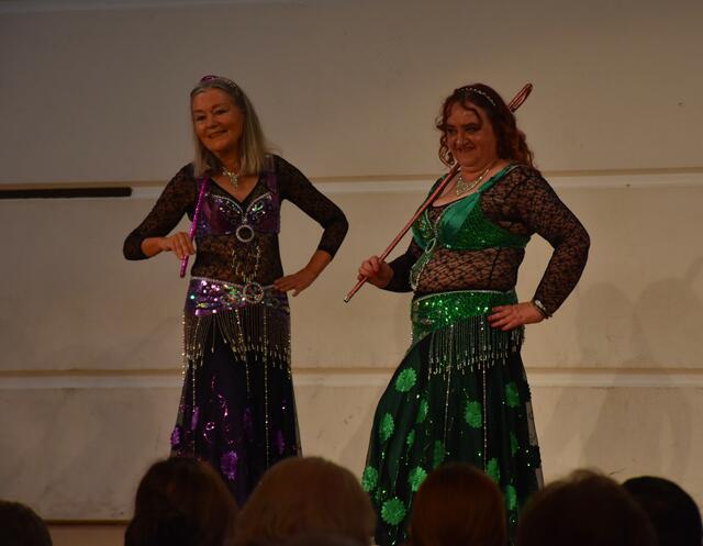 Duo Shimasira mit dem Stocktanz