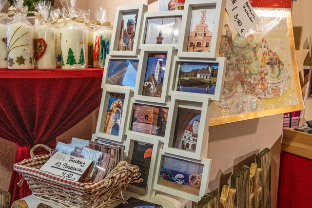 Es weihnachtet im Friedberger Adventshaus