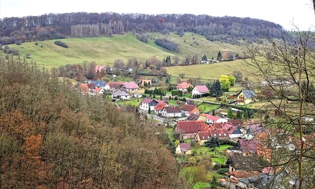 Blick vom Rundweg auf Grillenberg