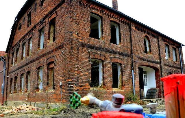 Bild 10a - Der Rühmkorfhof - in der Peiner Straße wurde 2017 abgerissen und anschließend bebaut.