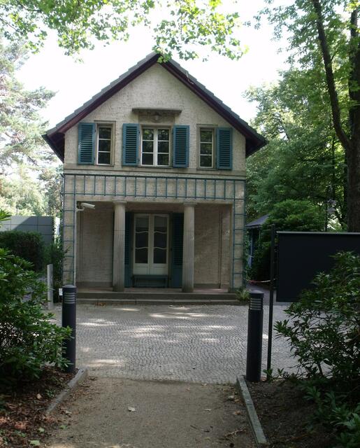 Das Pförtnerhaus am Haupteingang