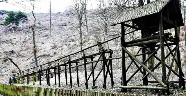 Am Ende des Modells wird, über die beiden Gestänge, eine Wasserpumpe zur Entwässerung eines Schachtes angetrieben. (Archivbild)