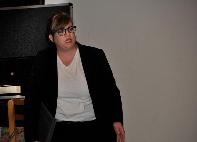 Proben für das neue Theaterstück im Freizeitheim Döhren; Carina Bach als Donna Burdick