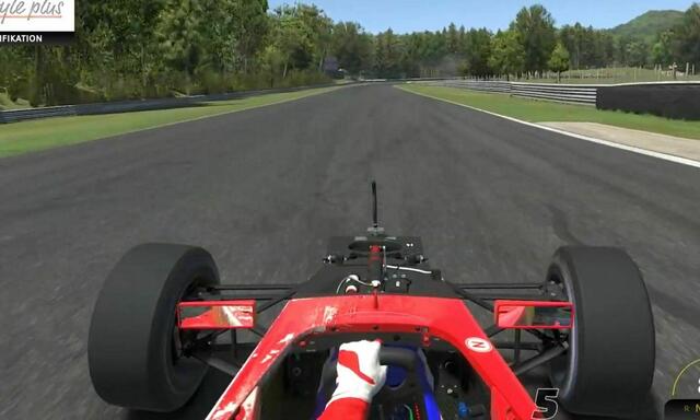 Nico im Cockpit