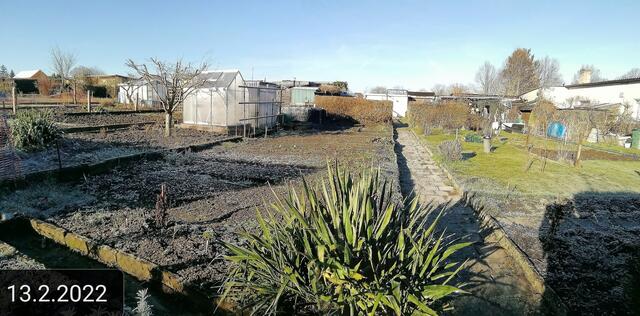 13.2.2022 !!! Gartenschau - Sonntagsbilder 2021 !!!   Temperaturen: Nachts 2,7° minus  / 10:11 3,7° plus / 12:15 7,2° plus   Die Temp­eraturen in Nebra steigen heute maximal auf 9 Grad Celsius. In der Nacht wird mit -2°C die Tiefst­temperatur erreicht.
Die Niederschlags­wahrscheinlichkeit beträgt 0% und die Niederschlags­mengen sind mit 0,0 l/m² berechnet. Zudem liegt die heutige Luft­feuchtigkeit bei 75%. Sonnen­aufgang ist um 07:31 Uhr, Sonnen­untergang um 17:23 Uhr | Foto: MW-FotoNebra