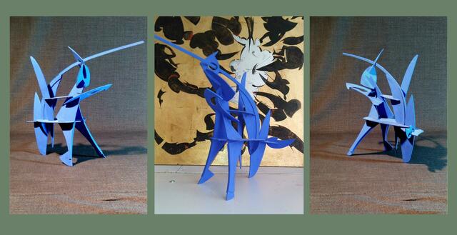 "Zerberus", der dämonenhafteTürsteher griechischer Totenwelt hat sich mit aus der Fläche transformierten agressiven Formen fest im Raum verkrallt. Foto Andreas Heise