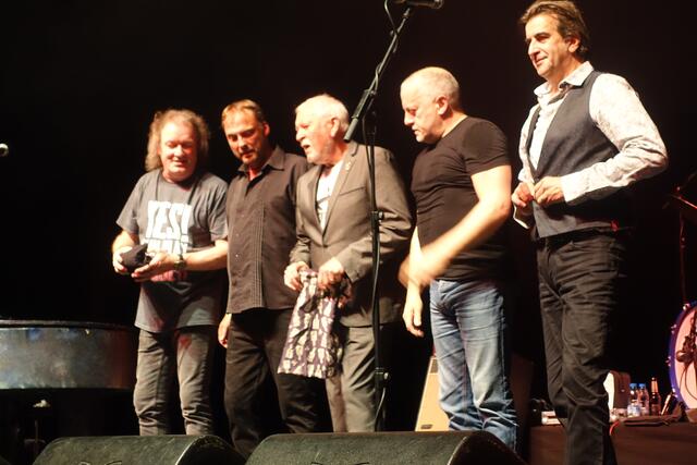 Admiralspalast Berlin, Oktober 2018. Die Band bestand damals aus: 
Gary Brooker, piano, voc  -  Geoff Whitehorn, lead git  - 
Matt Pegg, bass  -  Josh Philips, hammond  -
Geoff Dunn, drums, perc.