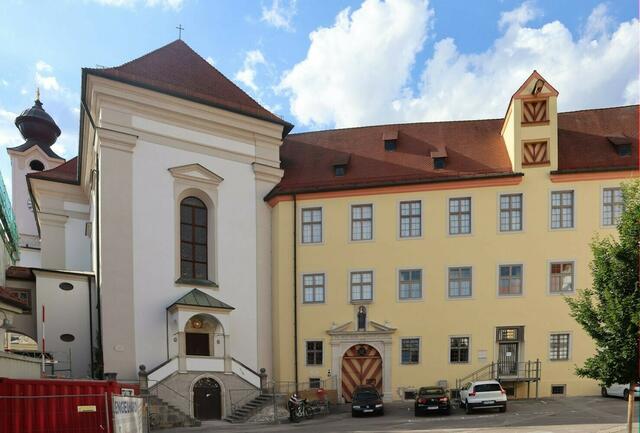 © Bild: CC – Walburga-Kirche, -Kloster und Gruft | Foto: Eichstätt