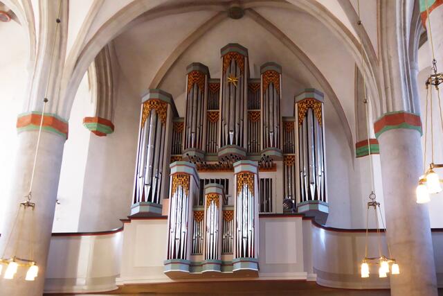 Die 1982 gebaute Orgel der Firma Gerhard Schmid aus Kaufbeuren.