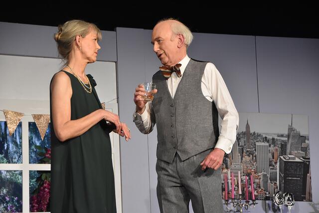 Szenenfoto aus "Was dem einen recht ist".