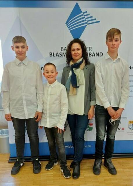 Mit 98 von 100 möglichen Punkten holte sich das Schlagzeugensemble „JoPa(s)St“ den Tagessieg und dürfen sich Landessieger nennen.