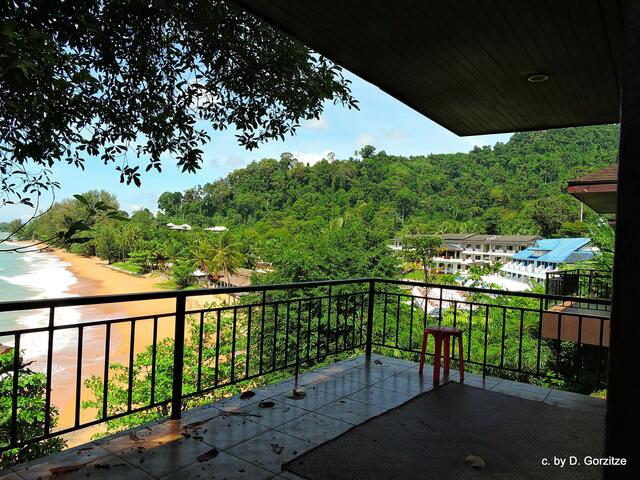 Nang Thong Beach