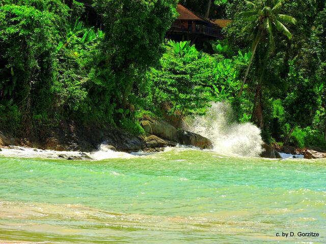 Nang Thong Beach