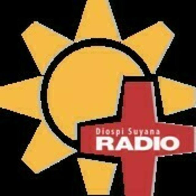 Radio Diospi Suyana > https://www.diospi-suyana.de/radio/(Spanisch + viel Musik)
mehr über "Diospi Suyana" (auf Deutsch) > http://www.myheimat.de/2662185 + http://www.diospi-suyana.de/ | Foto: www.diospi-suyana.de