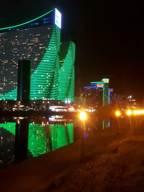 Batumi by Night (Green Edition)