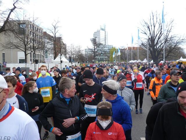 Startaufstellung 10-km-Distanz – Block B.