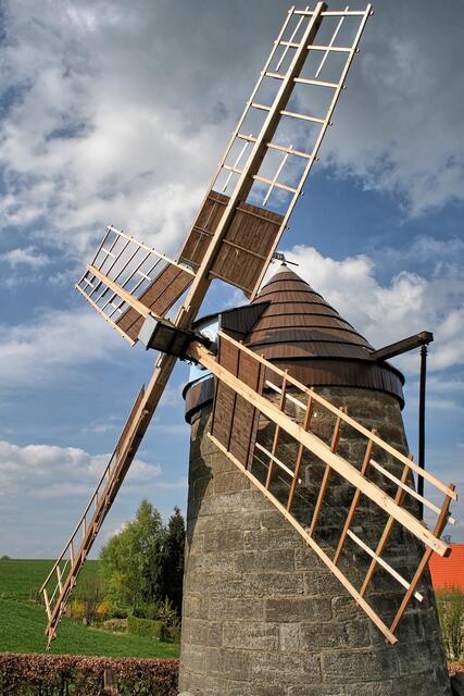 eine der kleinsten funktionstüchtigen Windmühlen Deutschlands