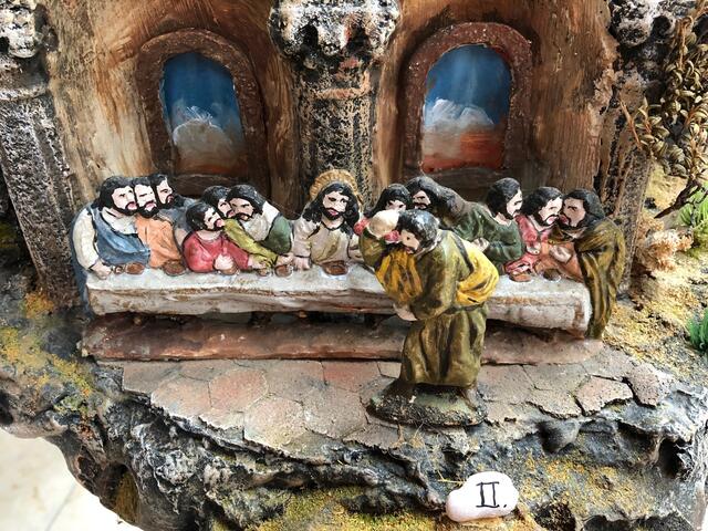Das "Letzte Abendmahl" feierte Jesus am Gründonnerstag. Vorne ist sein Verräter Judas zu sehen.