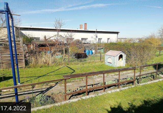 17.4.2022 .2022 !!! Gartenschau - Sonntagsbilder 2022 !!!  Temperaturen: Nachts 1,7 minus / 10:31 8,7° plus / 13:54 10,8° plus  ]Die Temp­eraturen in Nebra steigen heute maximal auf 14 Grad Celsius.
In der Nacht wird mit 2°C die Tiefst­temperatur erreicht. Die Niederschlags­wahrscheinlichkeit beträgt 0% und die Niederschlags­mengen sind mit 0,0 l/m² berechnet.
Zudem liegt die heutige Luft­feuchtigkeit bei 62%. Sonnen­aufgang ist um 06:12 Uhr, Sonnen­untergang um 20:13 Uhr.
Dazwischen lässt sich die Sonne ni