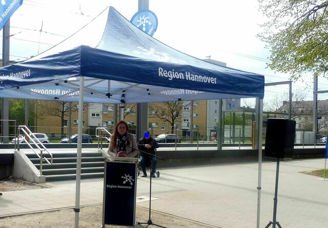 Denise Hain, Üstra-Vorstand...