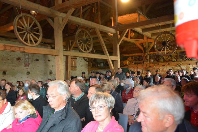 Der Festgottesdienst im Nachbarstadel