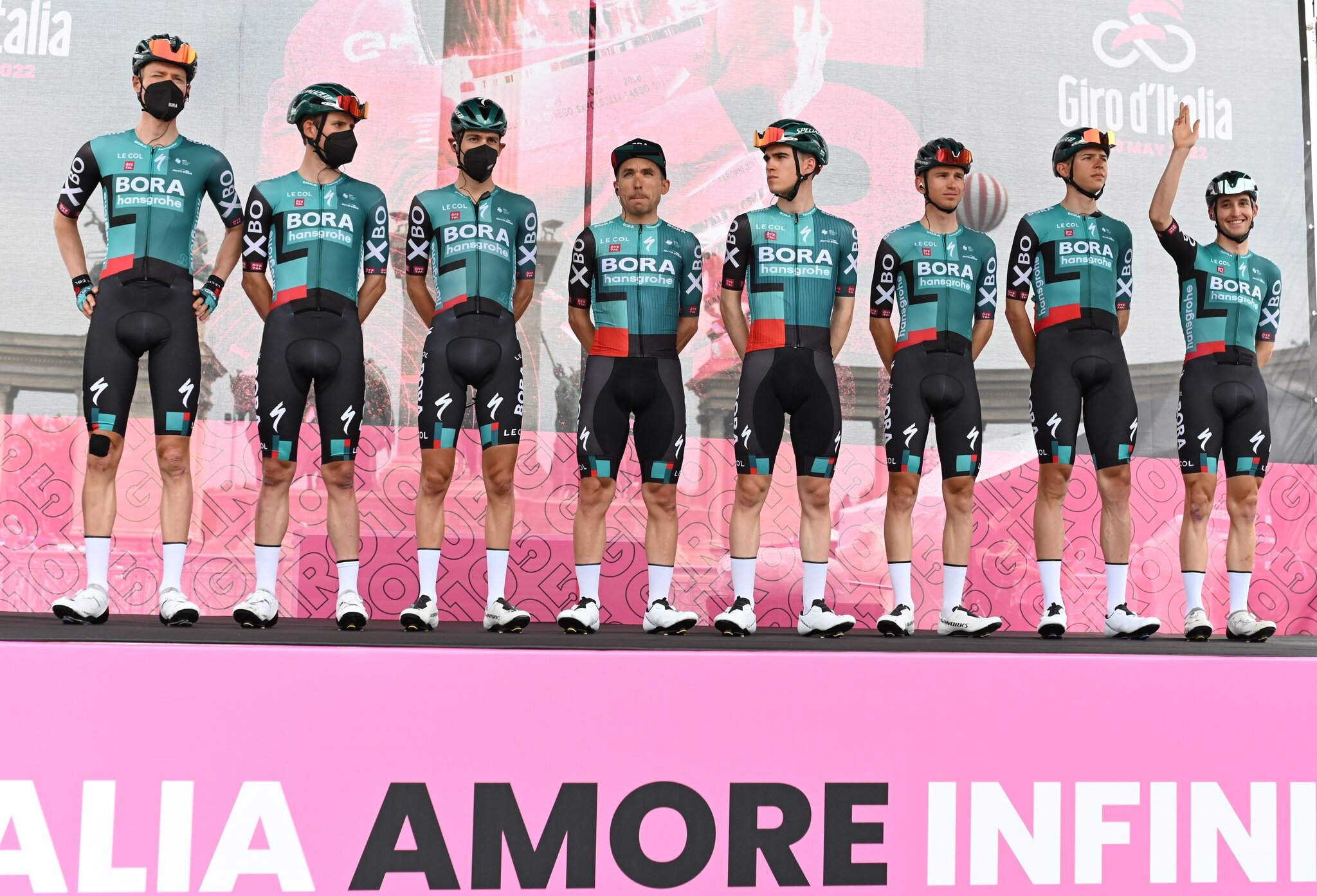 Kelderman und Kämna in den Top Ten beim ersten Giro Zeitfahren