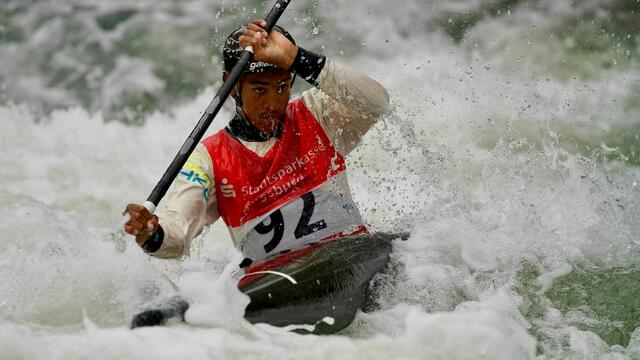 Ob Leistungsklasse oder Junioren - die Kanutinnen und Kanuten kämpften auf dem Olympiakanal um die besten Platzierungen! Foto von Michael Lehner erstellt.
