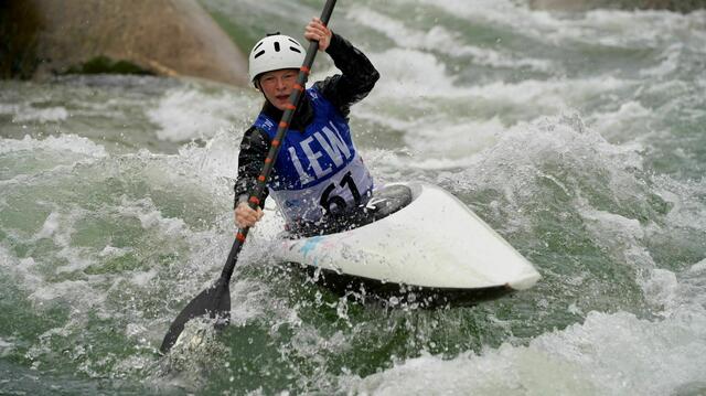 Ob Leistungsklasse oder Junioren - die Kanutinnen und Kanuten kämpften auf dem Olympiakanal um die besten Platzierungen! Foto von Michael Lehner erstellt.
