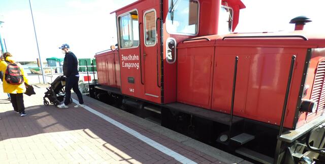 Die Bahn wartet