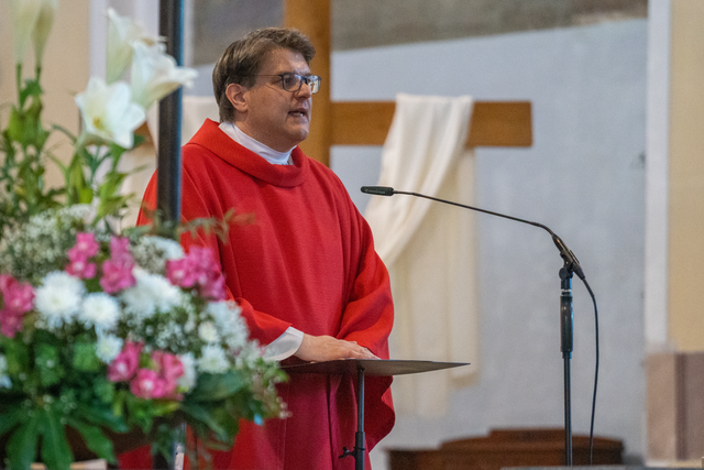 Weihe der Figur der hl. Corona in der Friedberger Stadtpfarrkirche St. Jakob