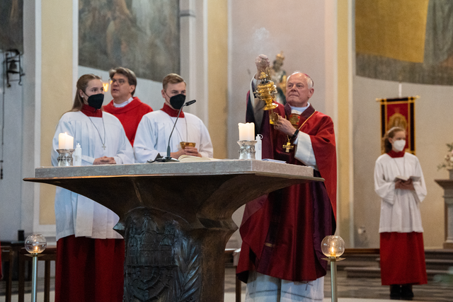 Weihe der Figur der hl. Corona in der Friedberger Stadtpfarrkirche St. Jakob