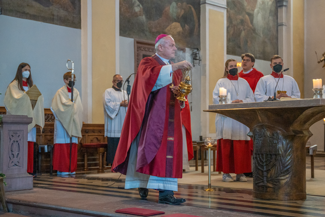 Weihe der Figur der hl. Corona in der Friedberger Stadtpfarrkirche St. Jakob