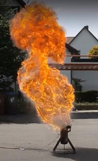 Fettexplosion (siehe auch Textlink zum Video)