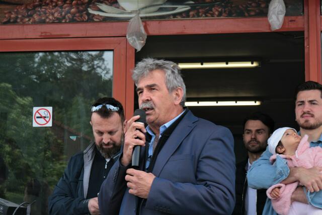 Mehmet Ipek (1. Vorstand) Donauwörth Merkez Camii - Türkisch-Islamische Gemeinde eV