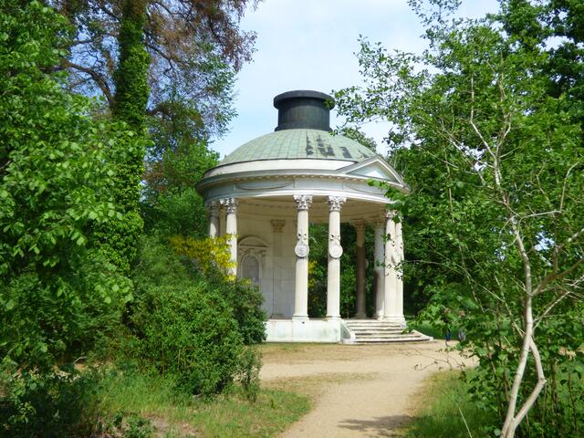 Ein wunderschöner kleiner "Tempel"