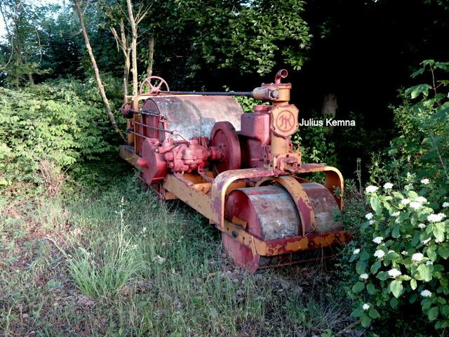 Julius Kemna entwickelte diese Diesel - Straßenwalze aus dem Jahr 1962.