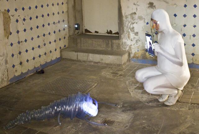 PLEASE BE . ME, Michaela Hanemann, xpon-art gallery, "Aus_bruch", 2022