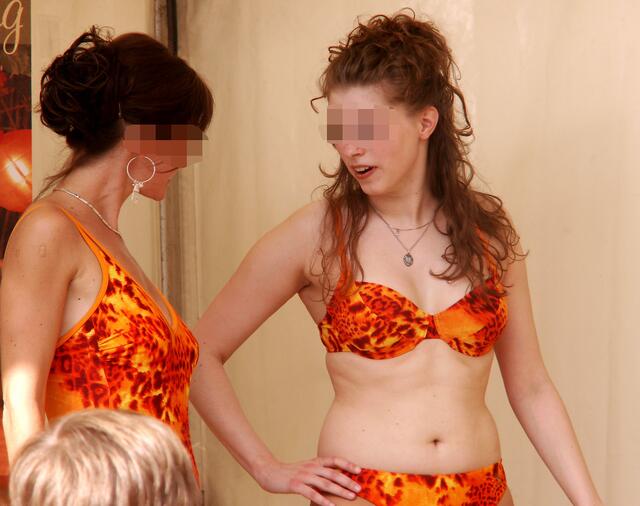 Modenschau auf der Bühne