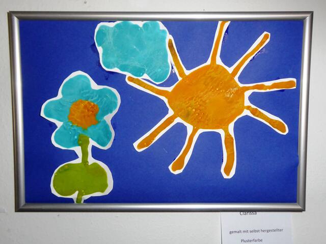 Clarissa - gemalt mit selbst hergestellter Plusterfarbe.