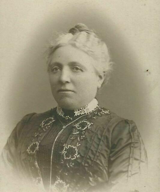 Marie Wiese, Mutter von Margarete, um 1903