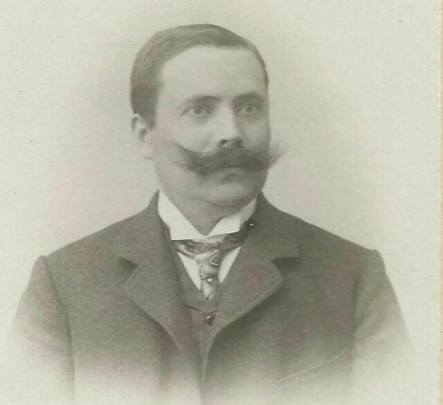 Theodor, Bruder von Heinz, um 1903