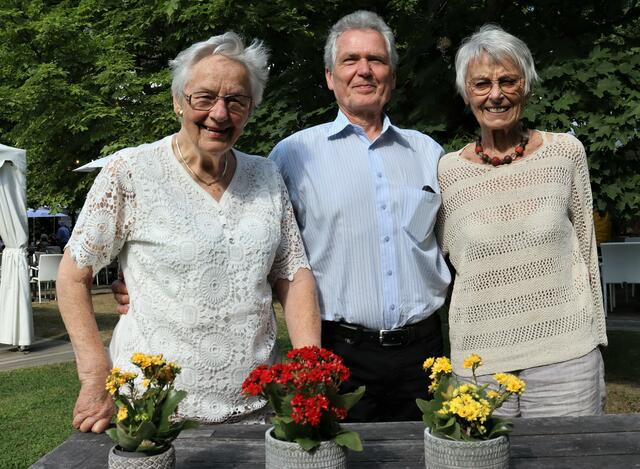 von links Anni Haugg, Horst Koristka, Gisela Bartmann