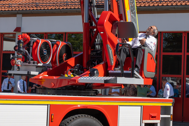 FFW Friedberg, Fahrzeugweihe DLK 23/12