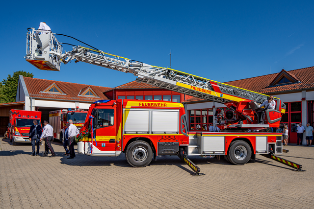FFW Friedberg, Fahrzeugweihe DLK 23/12